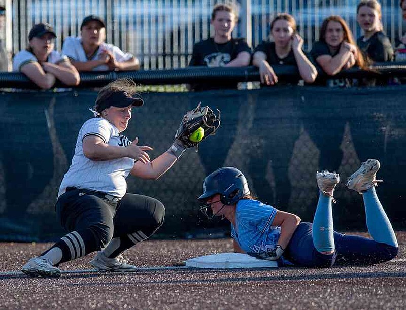 Springdale Softball Complex Springdale Har-Ber softball defeats Bentonville, ends Tigers’ 23-game ...