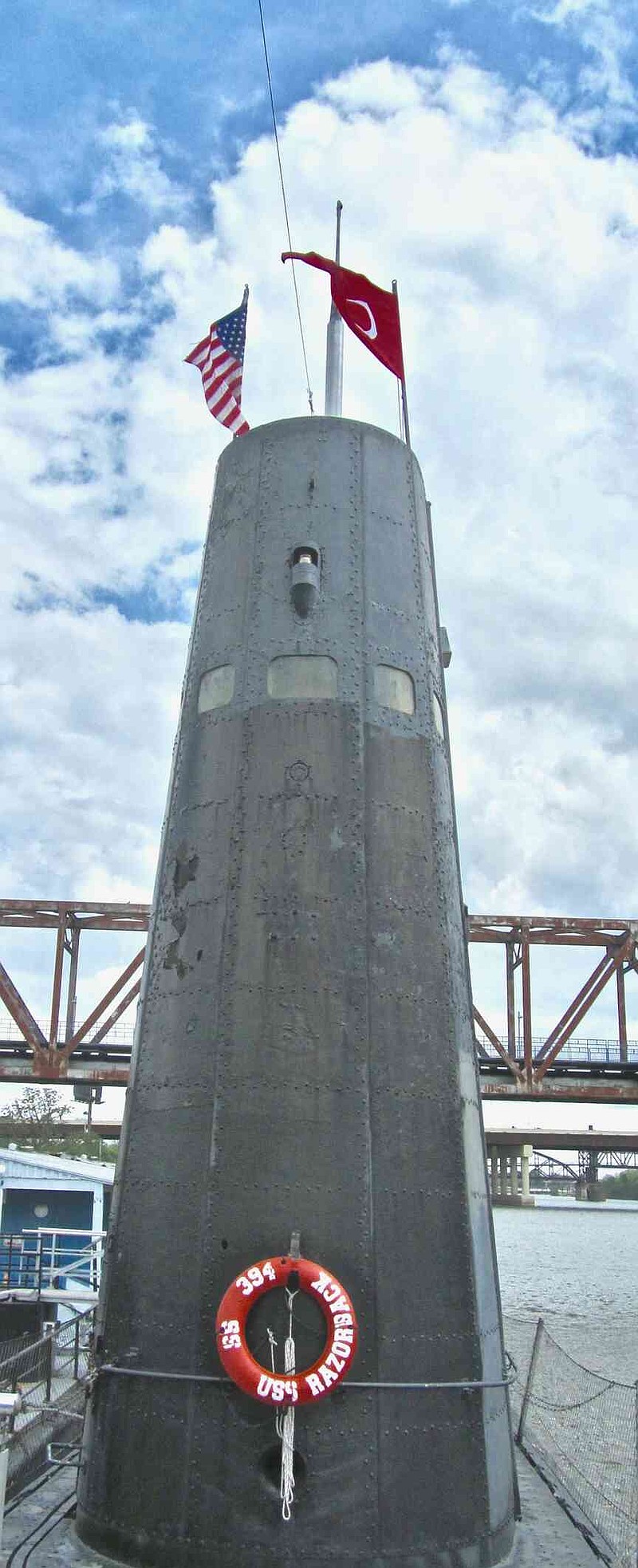 Uss Razorback Crest ARKANSAS SIGHTSEEING: Inland Maritime Museum includes submarine ...