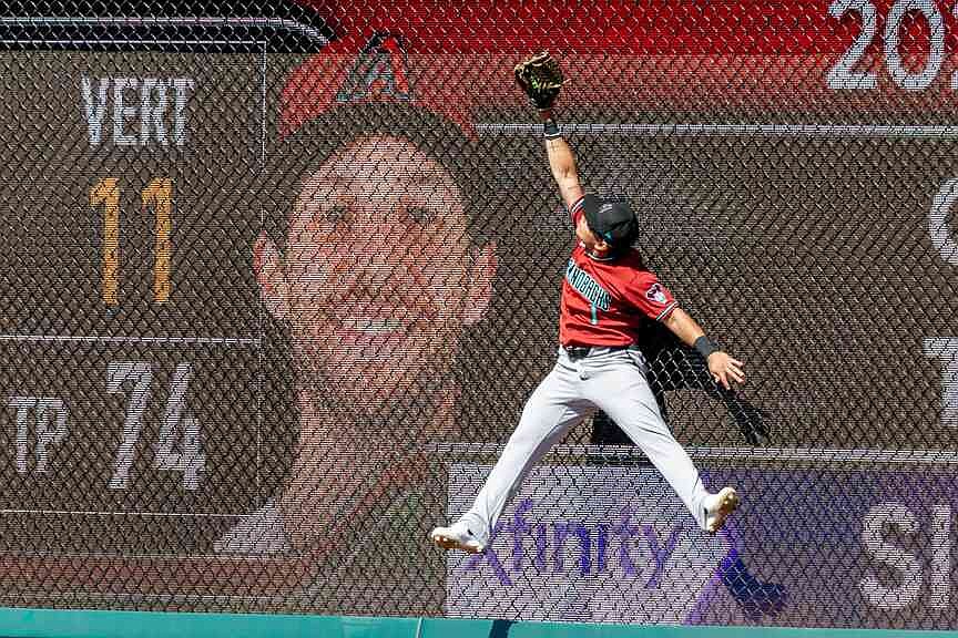 Diamondbacks stage rally to edge struggling Phillies | Northwest Arkansas Democrat-Gazette