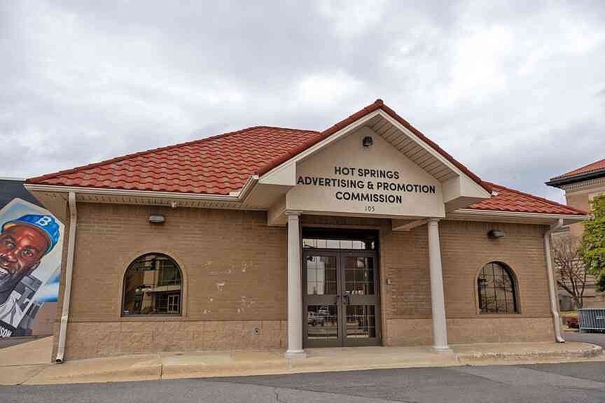 Committee to interview five candidates for Visit Hot Springs CEO