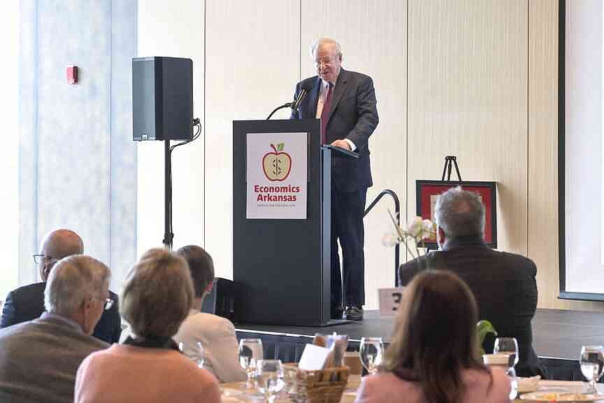Steve Forbes praises Northwest Arkansas, shares thoughts on economic landscape during Bentonville fundraiser