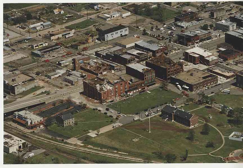 Tremendous roar': 30 years later, residents recall F3 tornado that