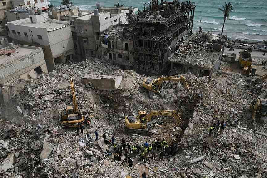 UN peacekeepers attacked in Lebanon