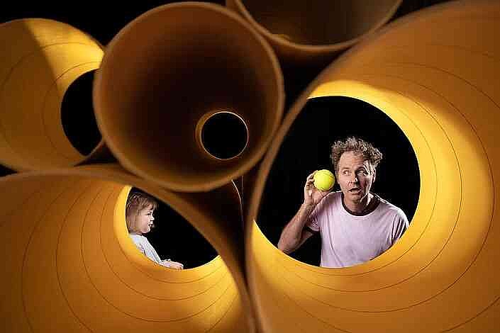 Stephen Noonan’s ‘the Boy & the Ball’ encourages youngest theater goers to play