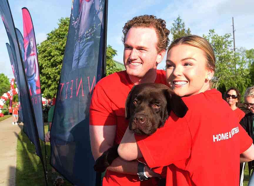 Northwest Arkansas resident takes part in Heart Walk, hopes for cure for her condition