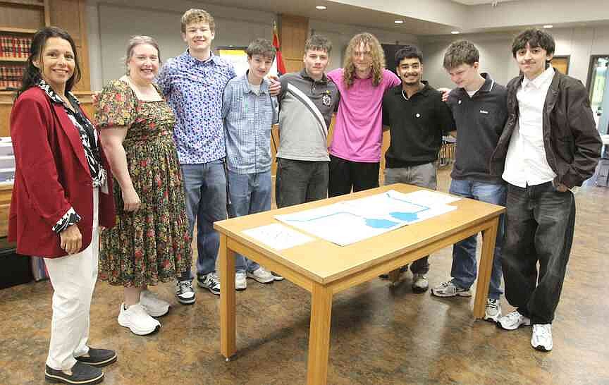 Pea Ridge Staff Students, city staff learn together | Pea Ridge Times
