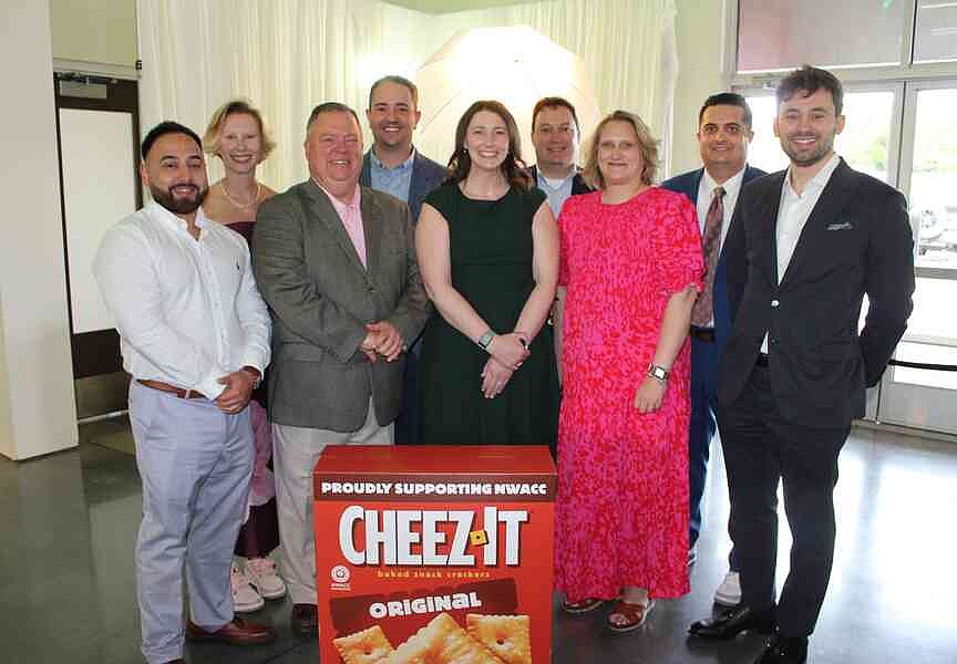 OPINION | Carin Schoppmeyer: Soiree supporters plant seeds for scholarships