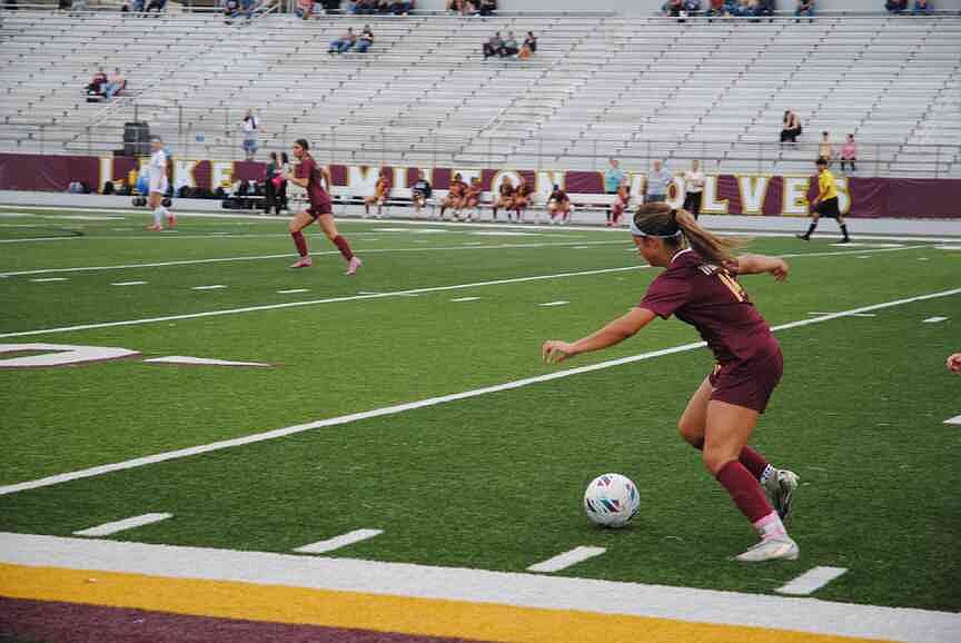 Wolves and Wildcats go at it on the pitch at Wolf Stadium