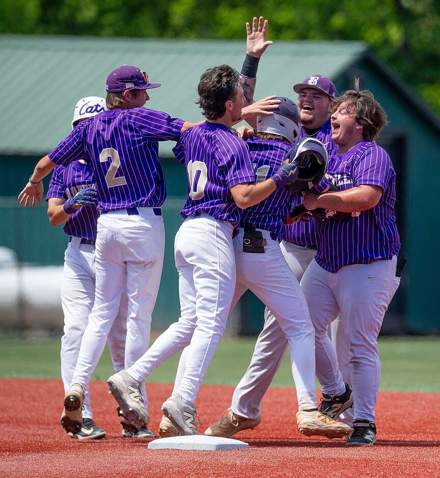 Nietert leads Booneville to 3A Region 1 title game