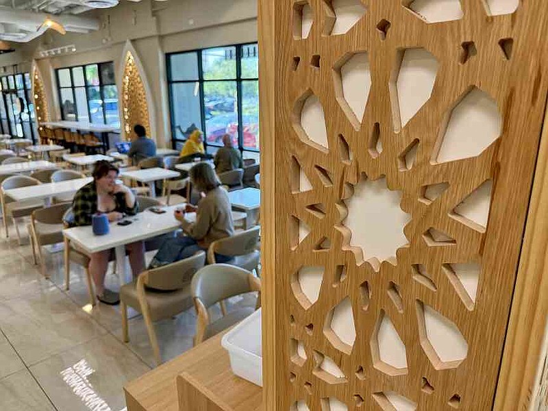 La cultura de las cafeterías de Yemen se extiende por los Estados Unidos