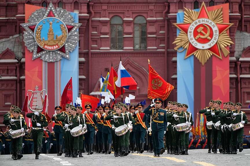 Moscow holds scaled down Victory Day parade