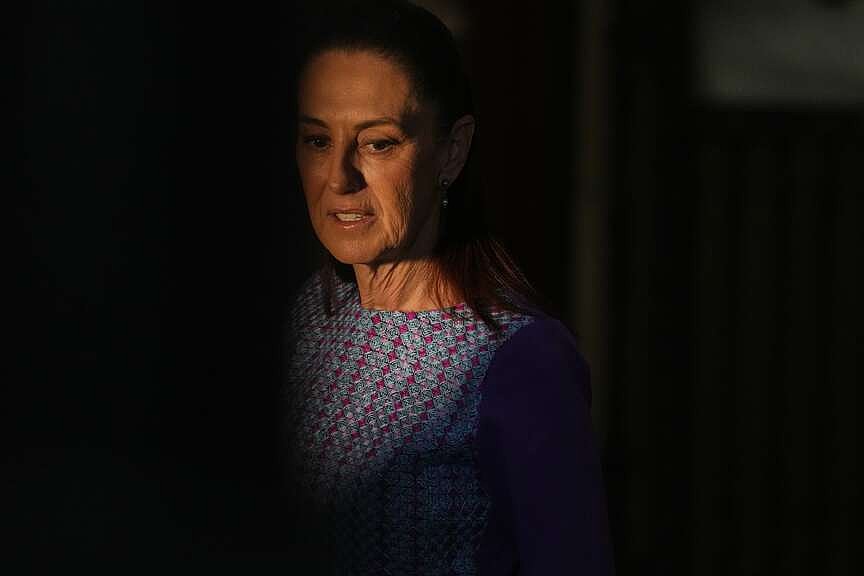 Mexico’s leader denies report on CIA ops
