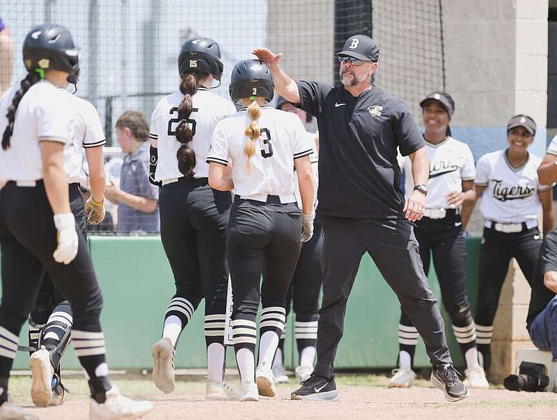 Springdale Softball Complex Arkansas Class 6A state softball: Bentonville finds key hits in ...