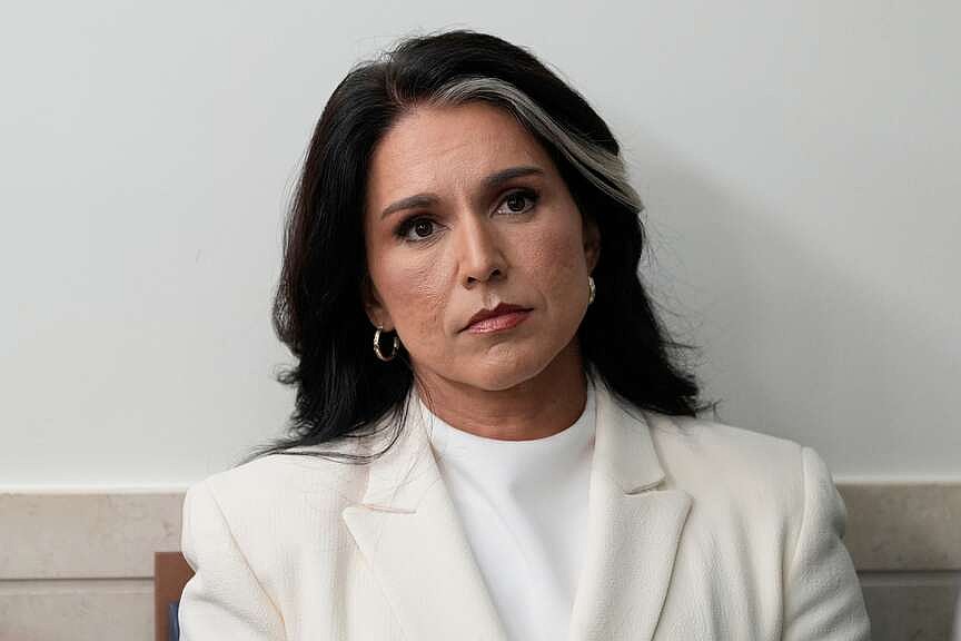 Gabbard exits Cabinet post to aid spouse