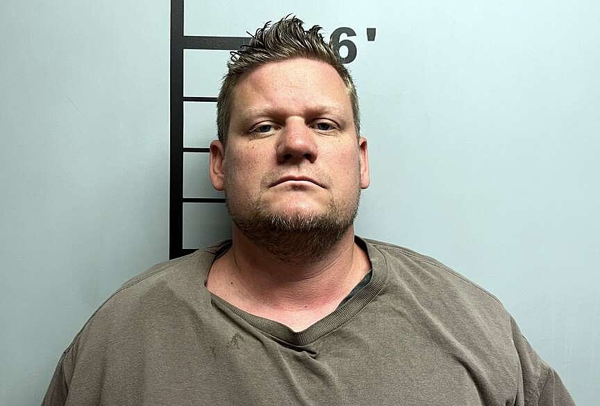 Bond revoked after Springdale man facing sex crimes charges is accused of going to pool where children were present