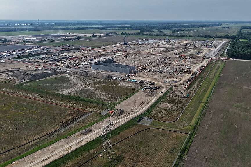 Google’s contribution was at issue in Arkansas regulators’ review of Entergy contract