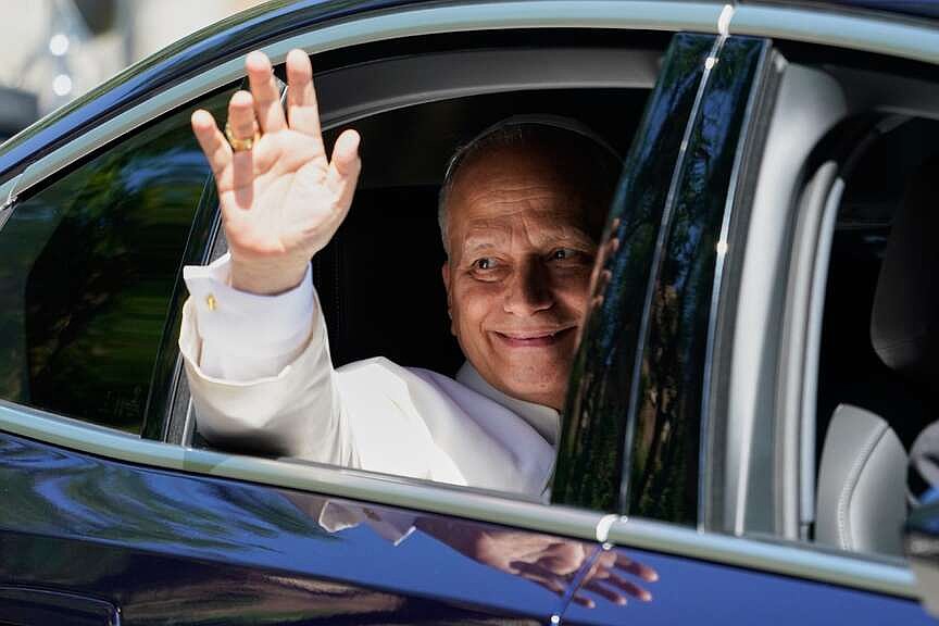 Pope meets Madrid abuse victims