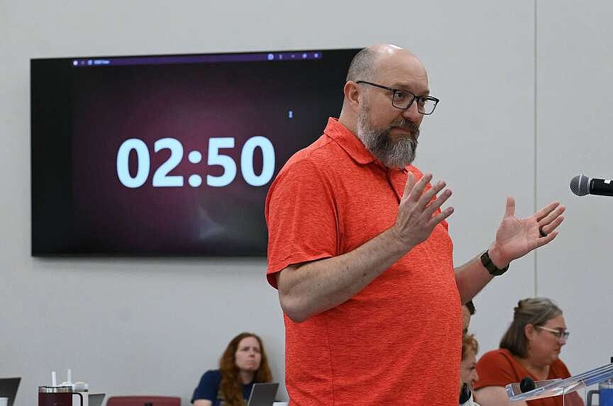 Siloam Springs School District redraws lines governing which students will get bus service