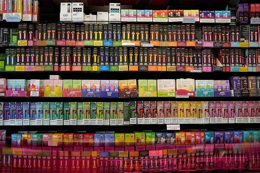 swft 3k vape SWFT 3K Disposable Vape