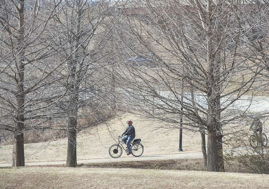 New e-bike voucher program is partnership of Northwest Arkansas Regional Planning Commission, Fort Smith, Metroplan