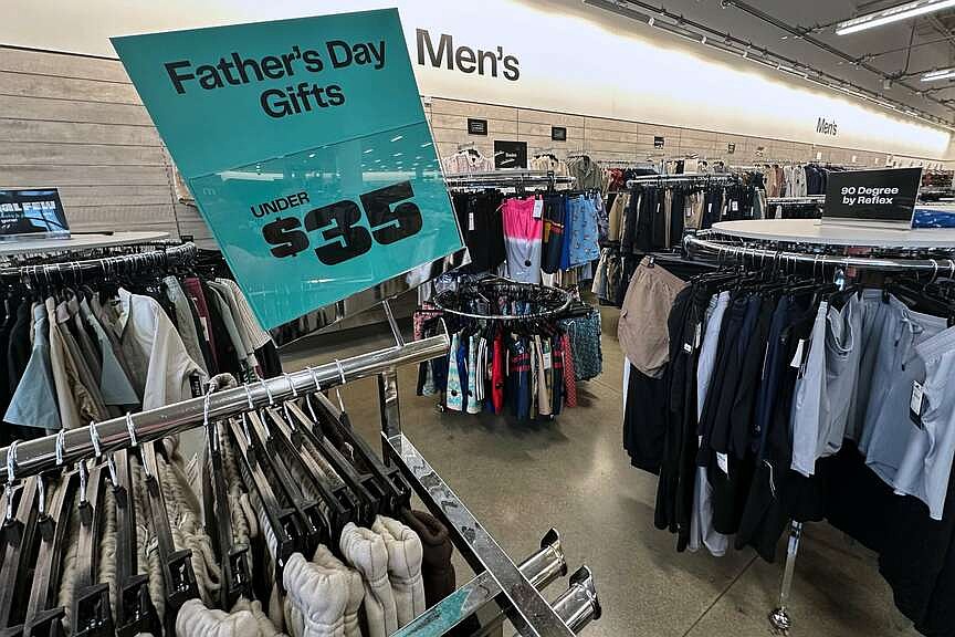 arkansasonline.com - ANNE D’INNOCENZIO The Associated Press - US retail sales rise 0.9% in May | Arkansas Democrat Gazette