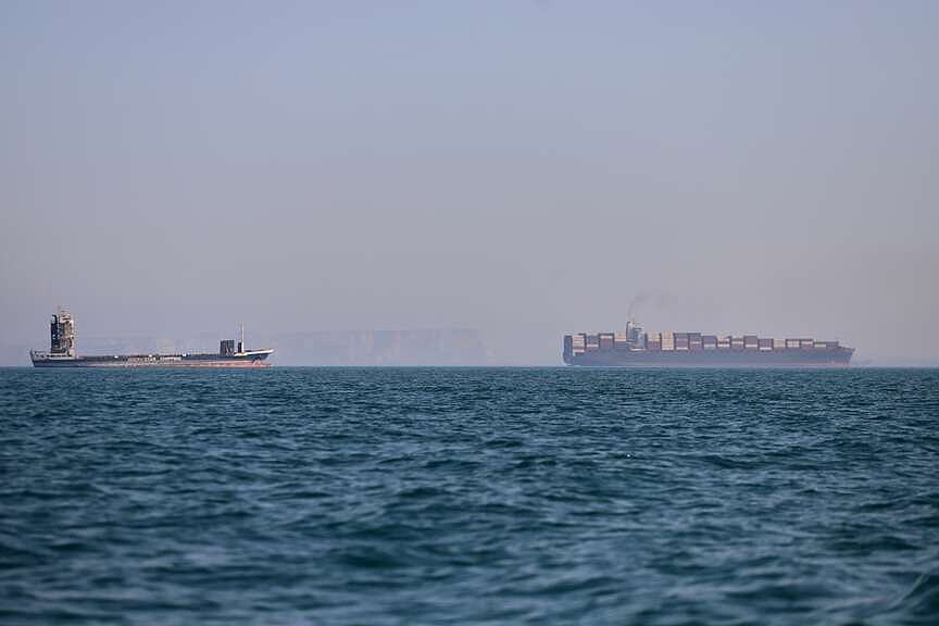 US, Iran sign deal opening Hormuz route