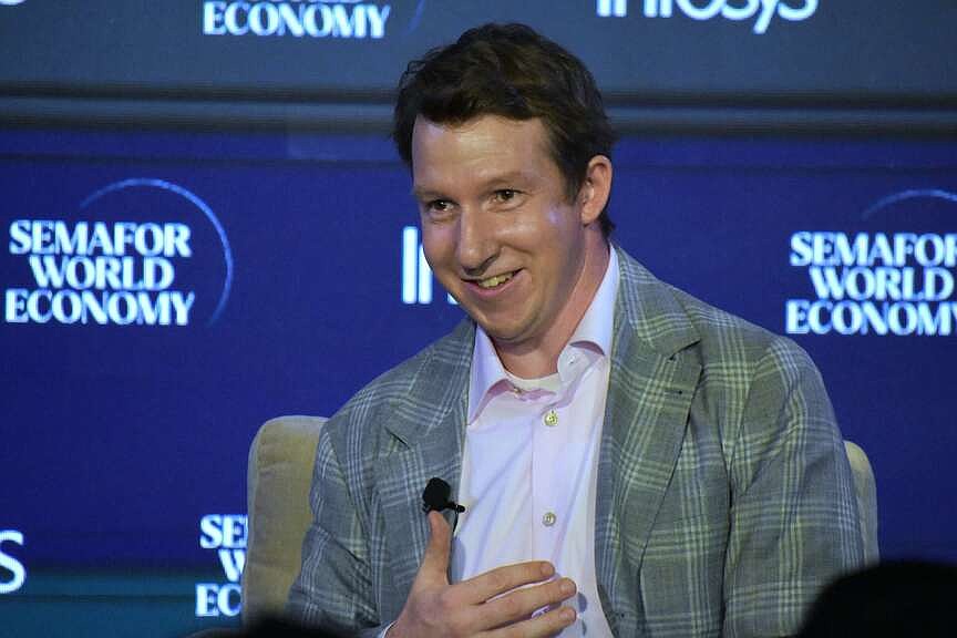 Anthropic co-founder offers vision for tech safety