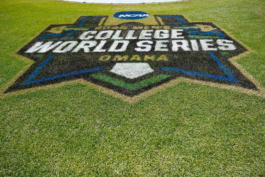 North Carolina going for 1st national title in baseball in CWS finals against surging Sooners