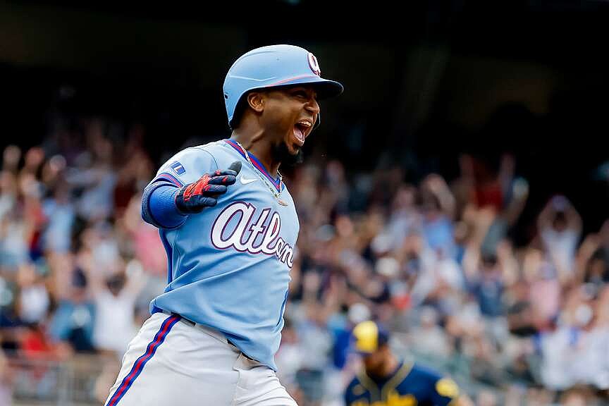 Albies delivers a game-winning HR for Atlanta