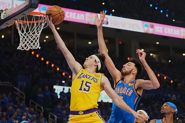 Reaves stays with Lakers for $185M | Arkansas Democrat Gazette