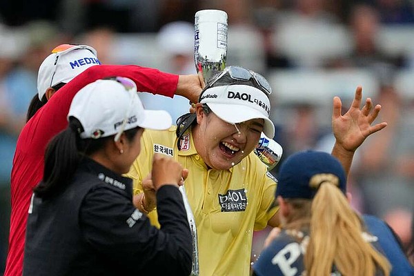 Ryu marks return with 1st major win | Arkansas Democrat Gazette