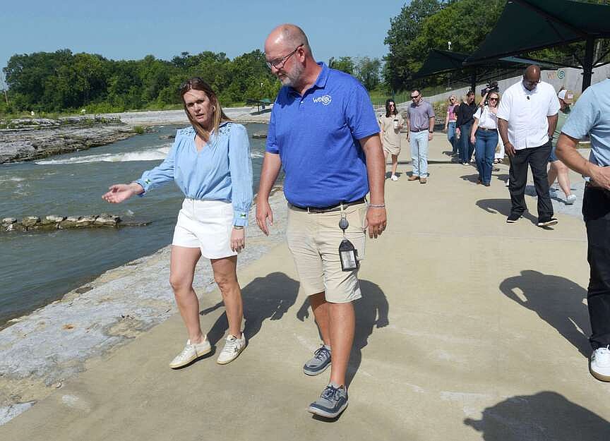 Governor ‘Capital for a Day’ event in Siloam Springs includes a water park visit
