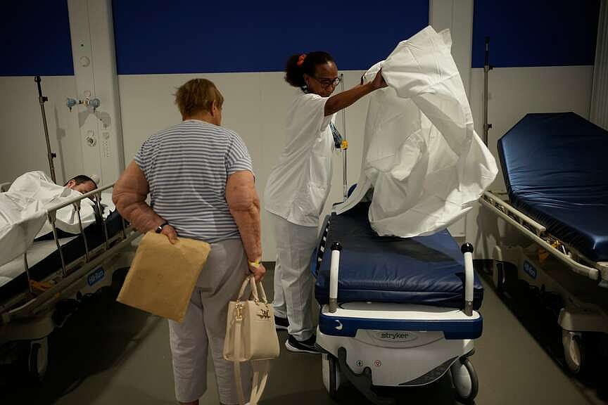 Hospitals, medics in Europe gear up for next heat wave