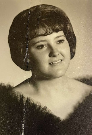 Linda L. Hamilton
