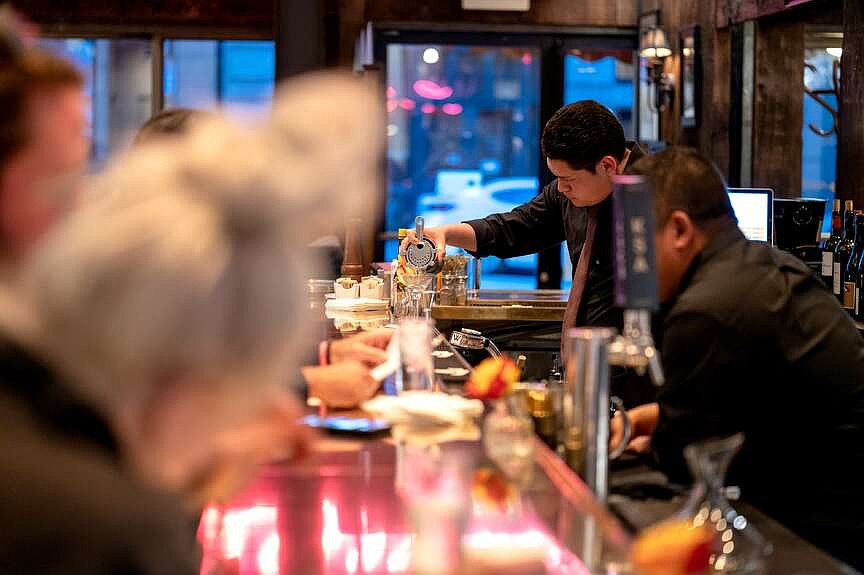 US service sector showed expansion in June