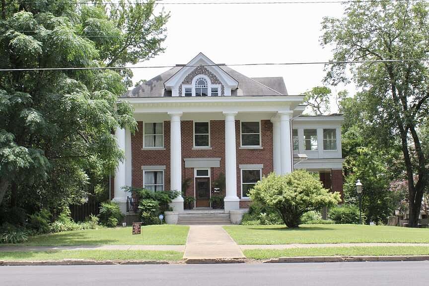 Quapaw-Prospect residents say historic home has become neighborhood nuisance