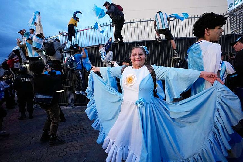 Argentinos y españoles enfrentan lealtades divididas antes de la final del Mundial | Gaceta Demócrata del Noroeste de Arkansas
