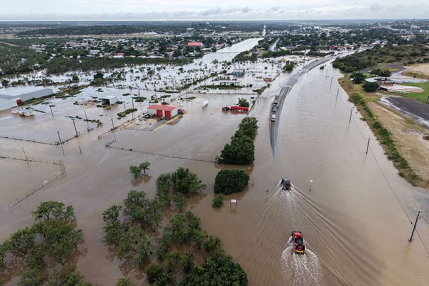 Texas flooding leaves high waters
