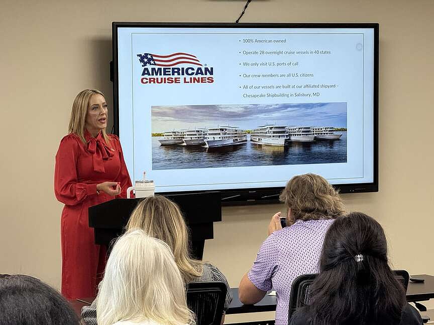 American Cruise Line representative talks to Van Buren residents at chamber event