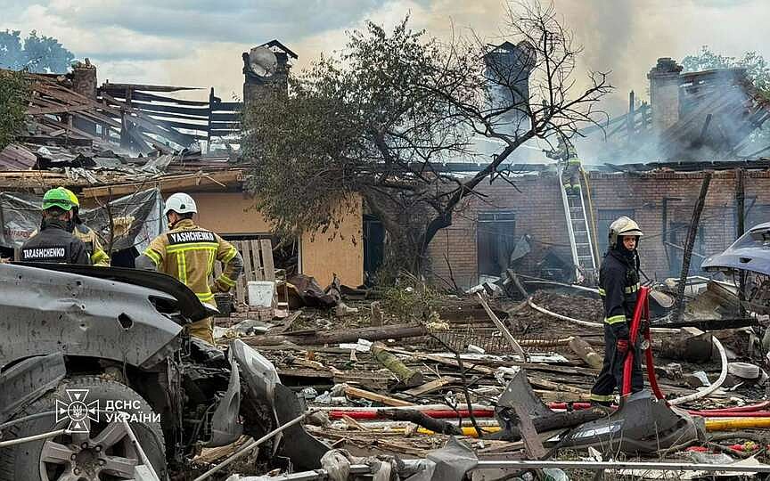 Officials: Ukrainian strikes kill 12