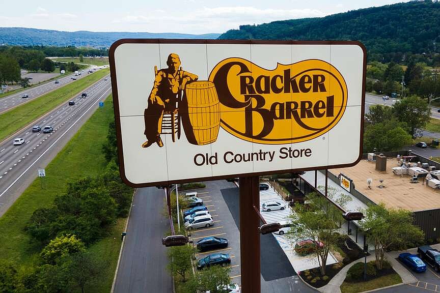 CEO of Cracker Barrel resigns