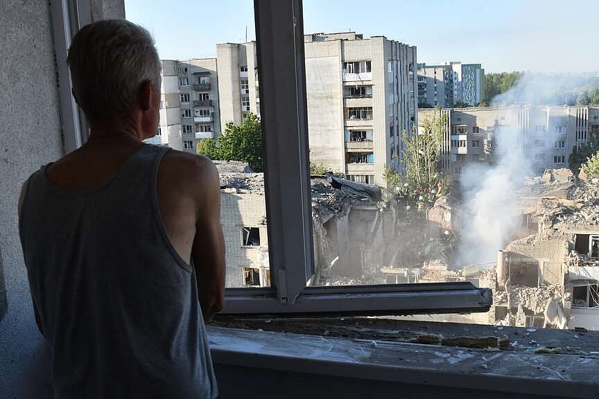 Russia presses ballistic advantage