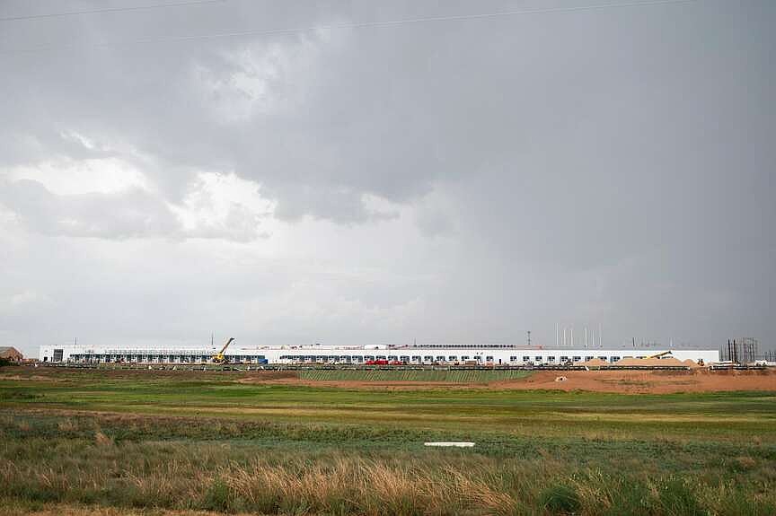 Power swings take toll on data centers — GLOBAL — Aslikannih