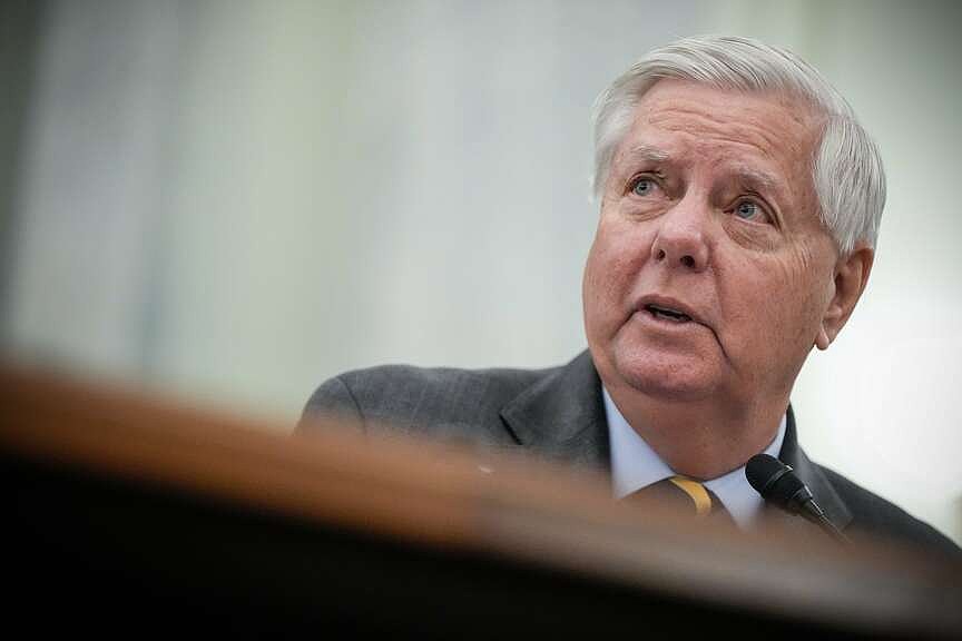 Image for Senate approves Russia sanctions package