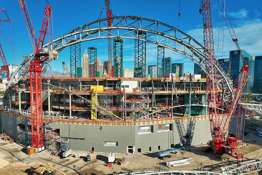 A's Las Vegas stadium takes shape as a second steel truss arch