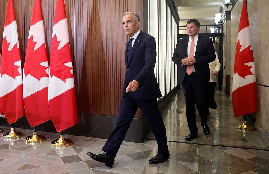 Trade clash deepens between US, Canada