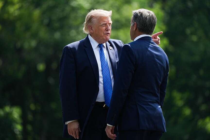 Senior Trump Aides Kept Out of Loop on Ratcliffe’s Moscow Trip