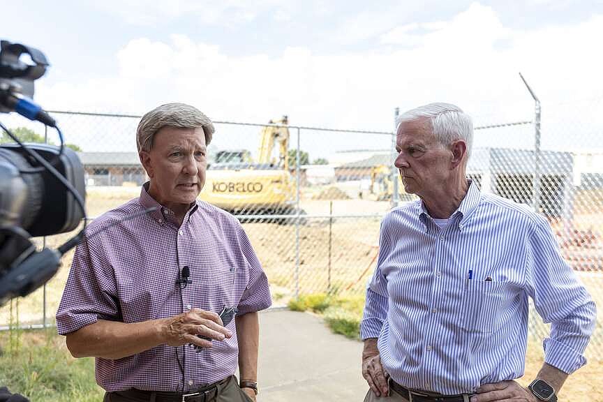 Chairman of House Armed Services Committee gets up - close look at Ebbing Air National Guard Base | The Arkansas Democrat - Gazette