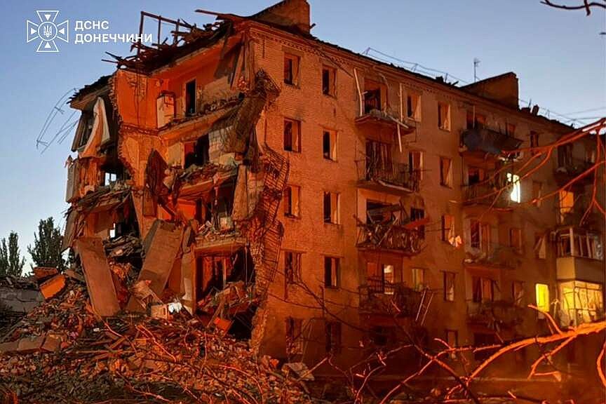 Russia strikes Ukraine for 5th day