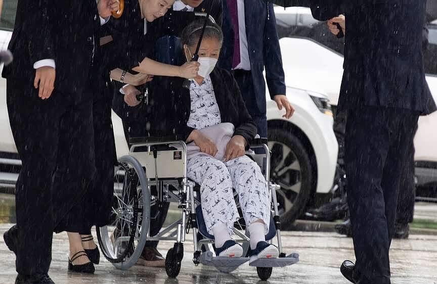 S. Korean religious leader is sentenced